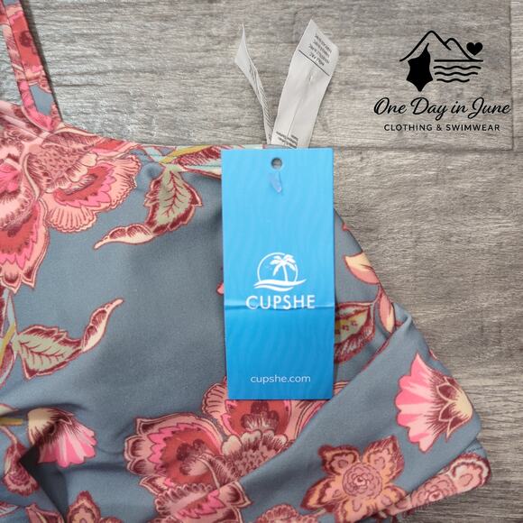 Cupshe Cross Front High Waist Bikini Swimsuit Size M - Picture 3 of 6